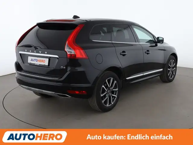 Volvo XC60 view 6