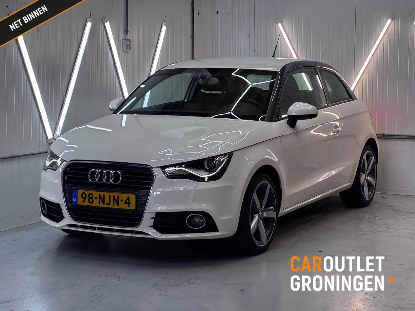 Audi A1 1.4 TFSI 122PK | DEALER OH | NAVI | XENON | S-LINE Wit - 1
