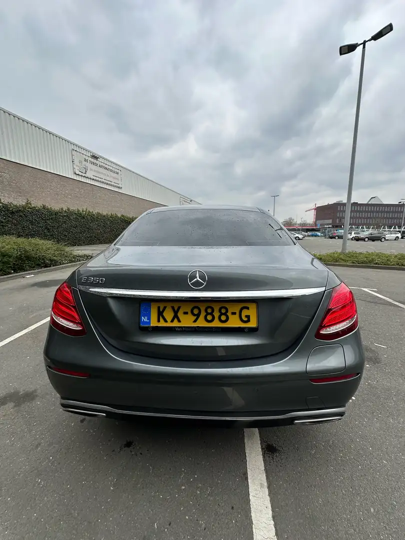 Mercedes-Benz E 350 E350e Lease Edition Grijs - 2