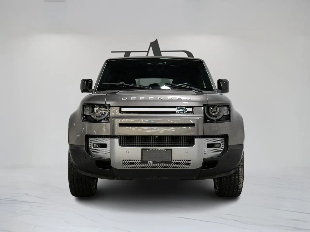 Land Rover Defender снимка Land Rover Defender