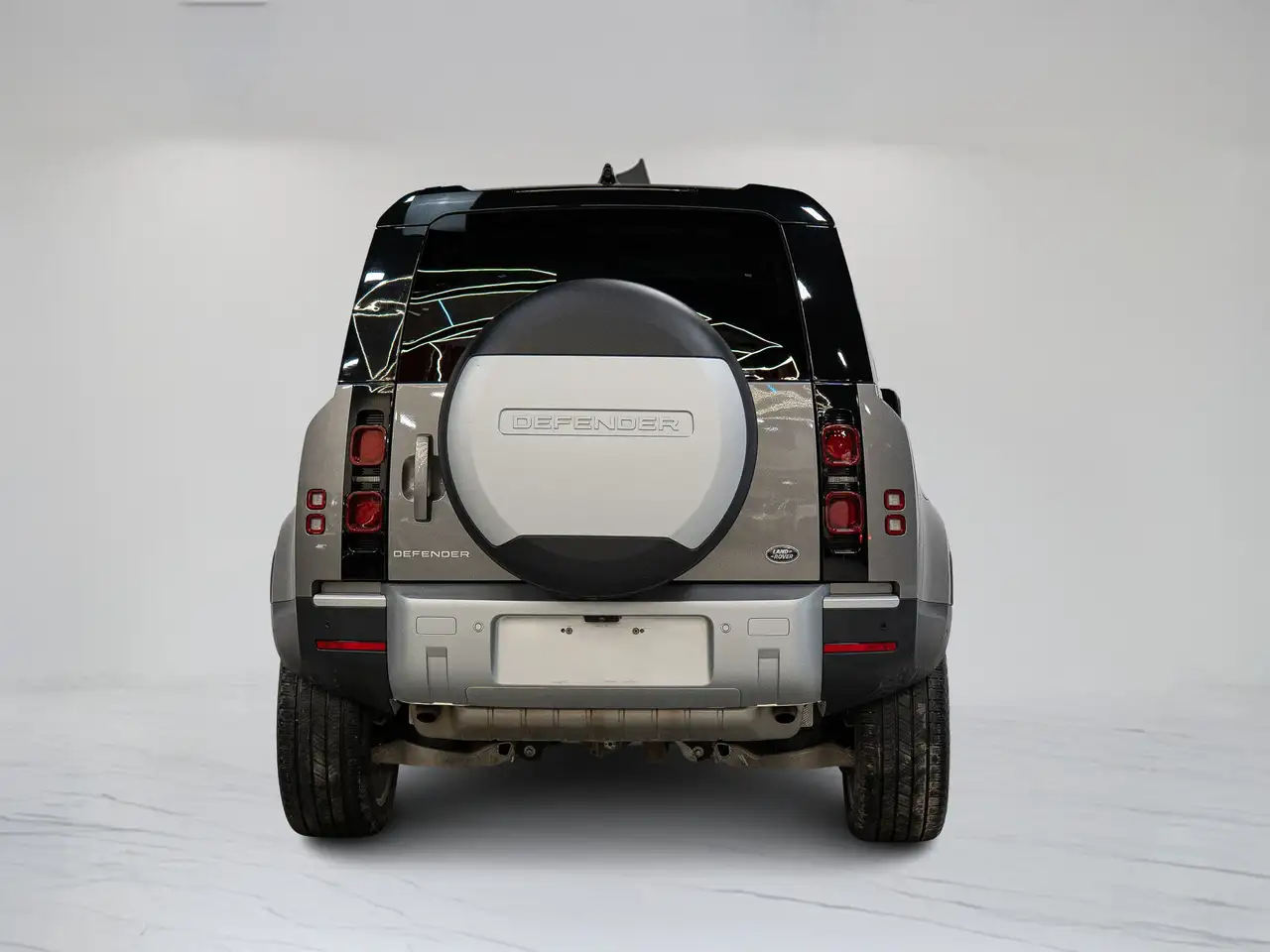 Land Rover Defender снимка Land Rover Defender