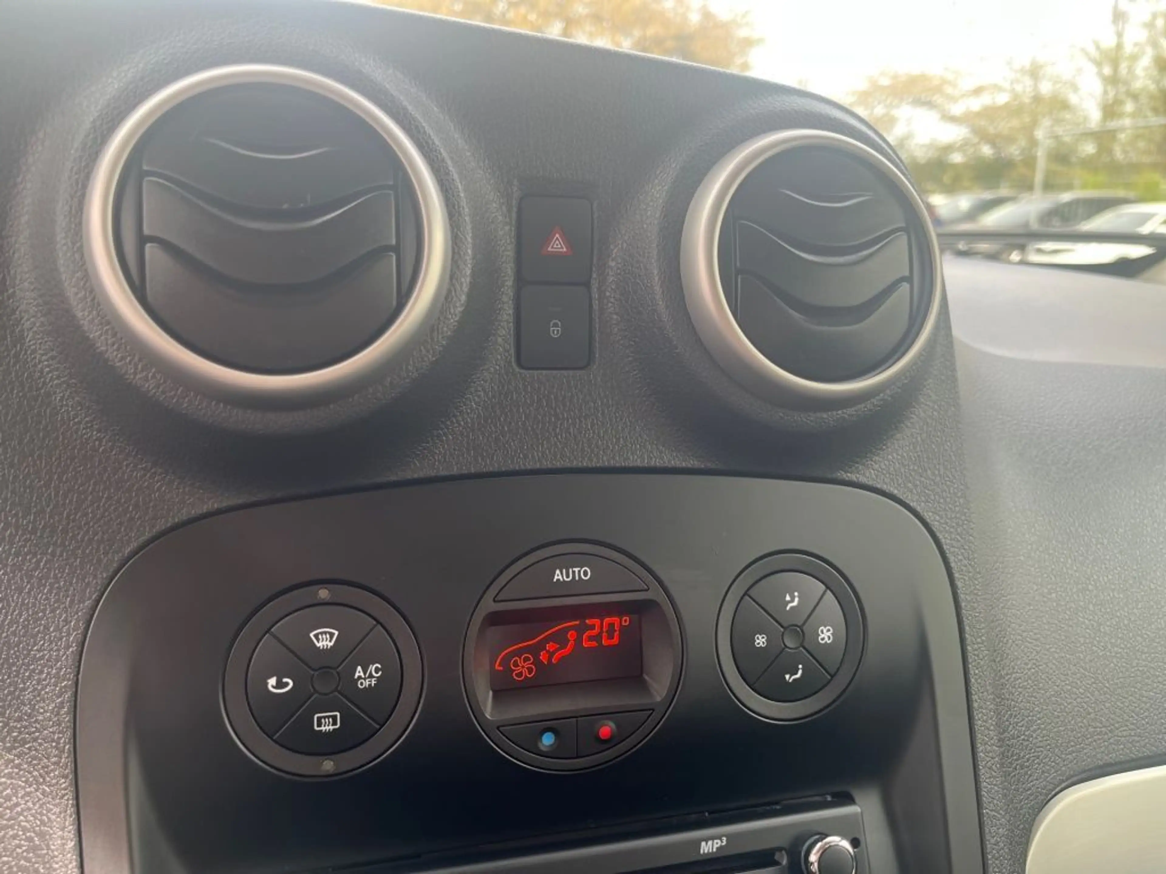 Mercedes-Benz Citan 111 CDI Tourer lang Start & Stop EDITION — photo 13