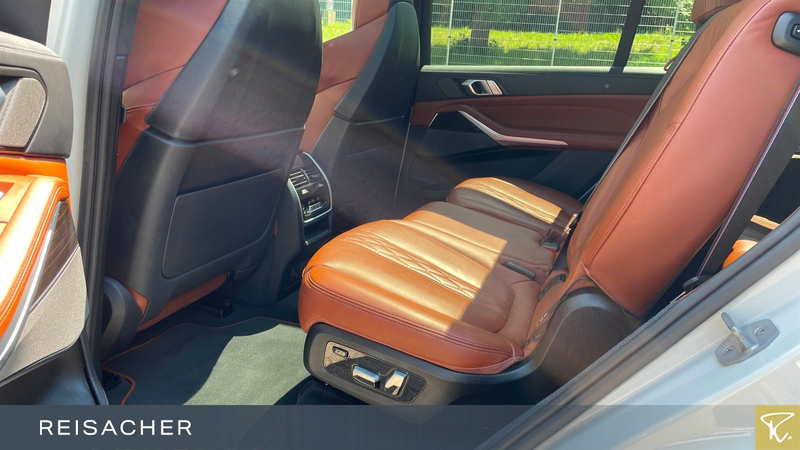 BMW X7 xDrive40d M-Sport PRO,AHK,DAPro.AHK,Sthz. — photo 8