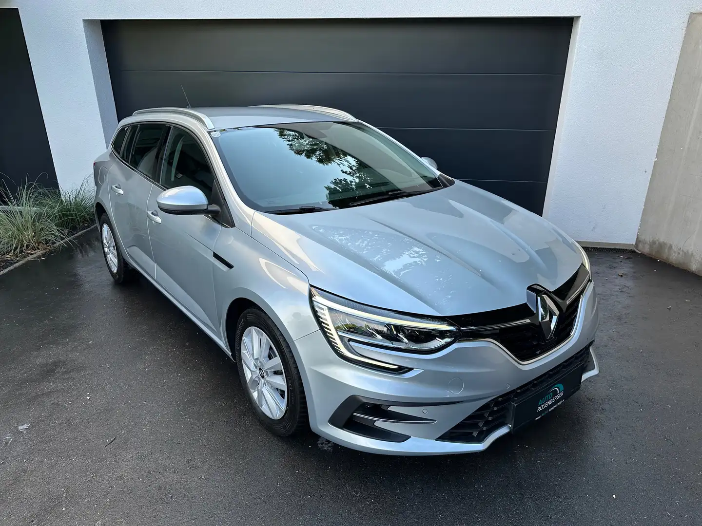 Renault Megane Grandtour*Business*dCi*SHZ*NAVI*PDC*8-fach*uvm Silber - 1