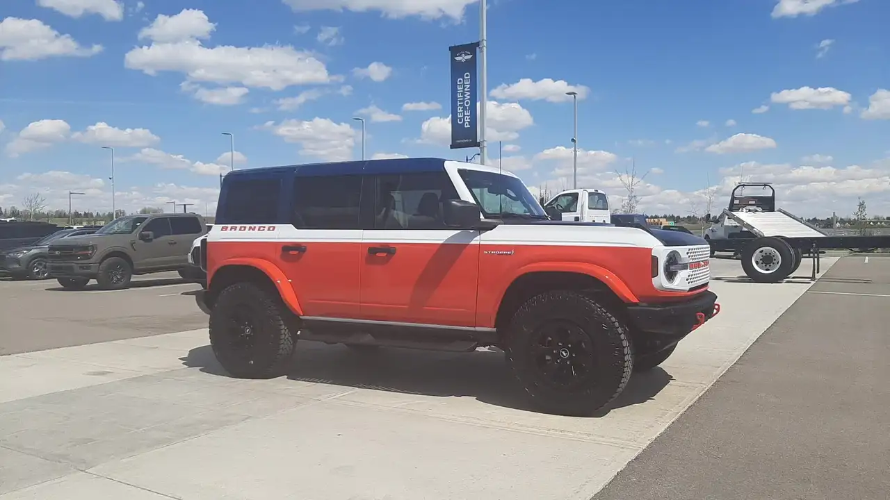 Ford Bronco снимка Ford Bronco