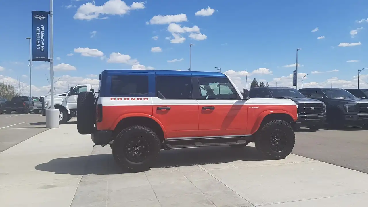Ford Bronco снимка Ford Bronco