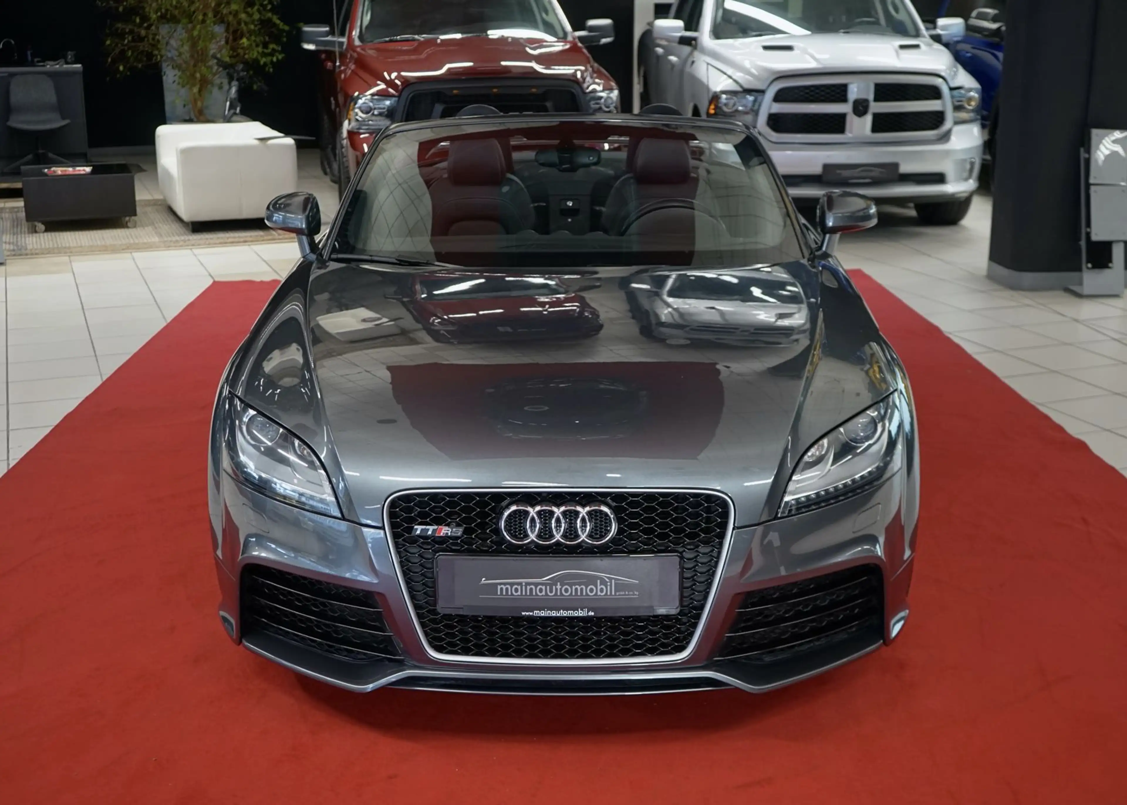 Audi TT RS 2.5 TFSI Roadster quattro 280km/h Schalter
