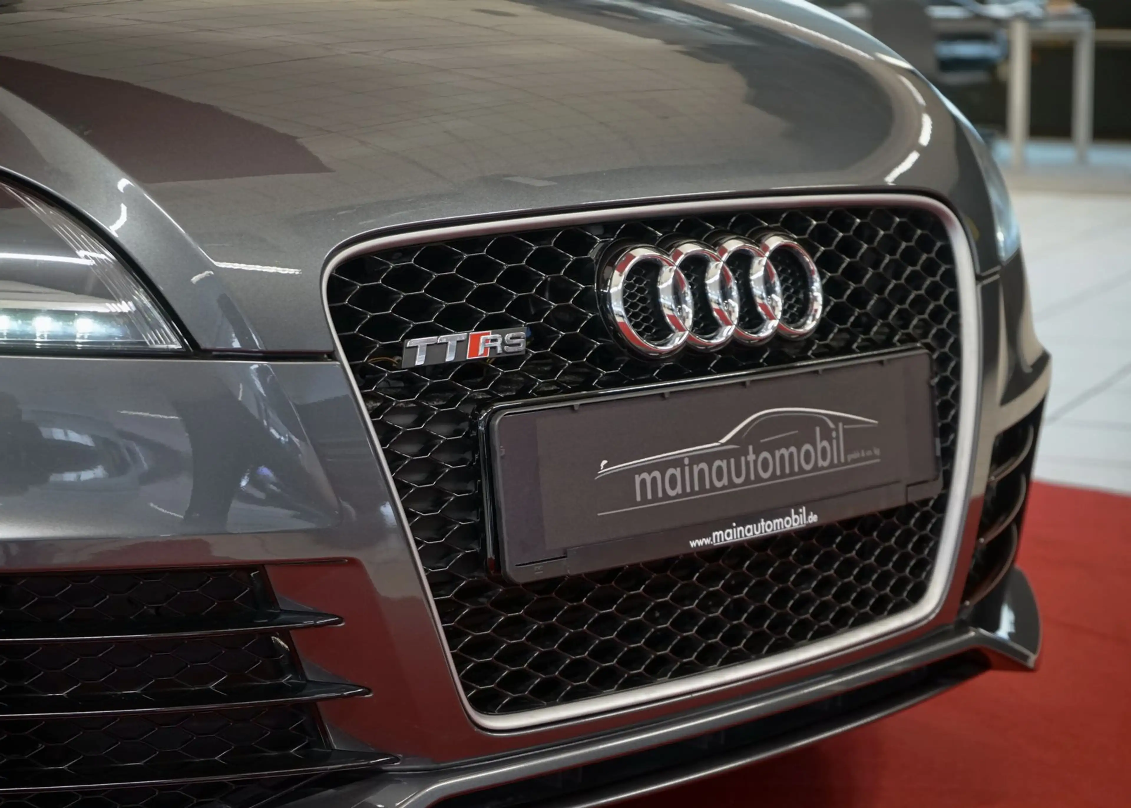 Audi TT RS 2.5 TFSI Roadster quattro 280km/h Schalter — photo 18