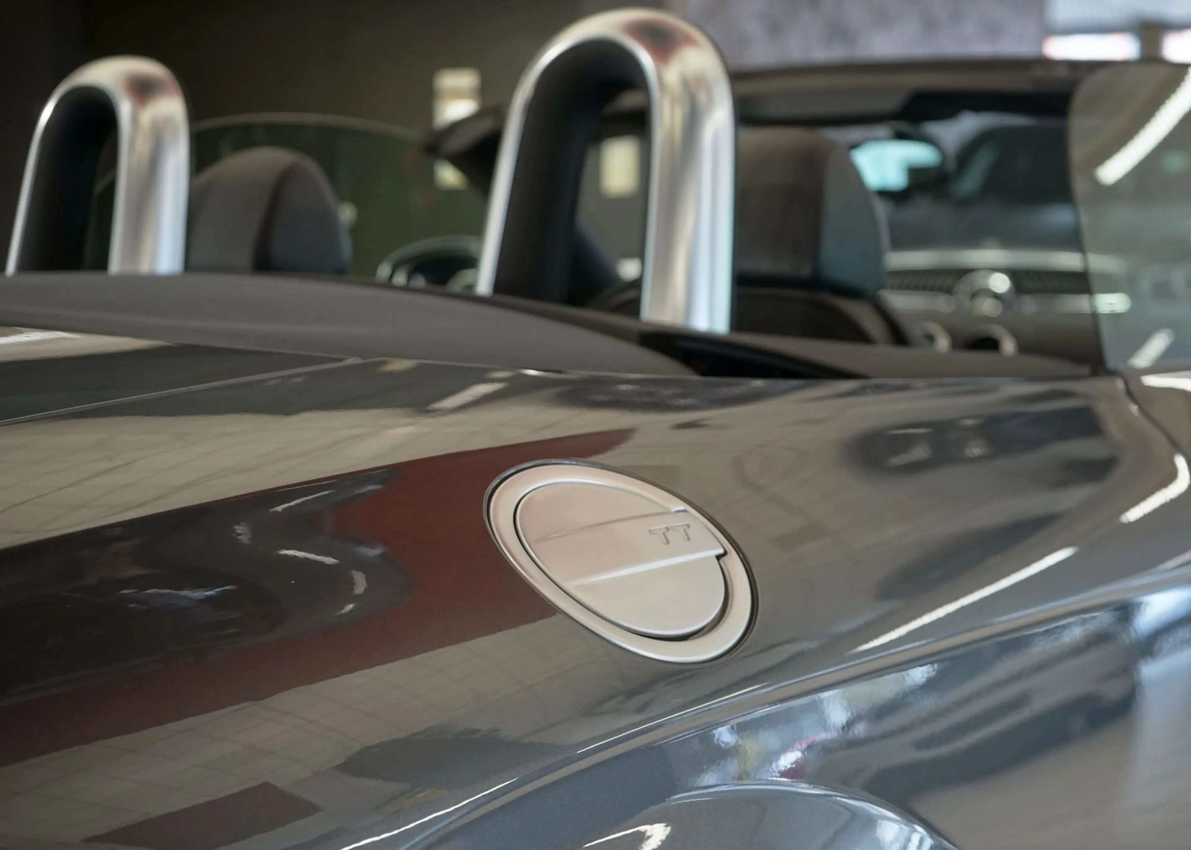 Audi TT RS 2.5 TFSI Roadster quattro 280km/h Schalter — photo 13