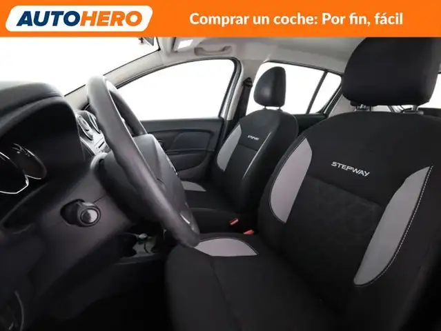 Dacia Sandero view 11