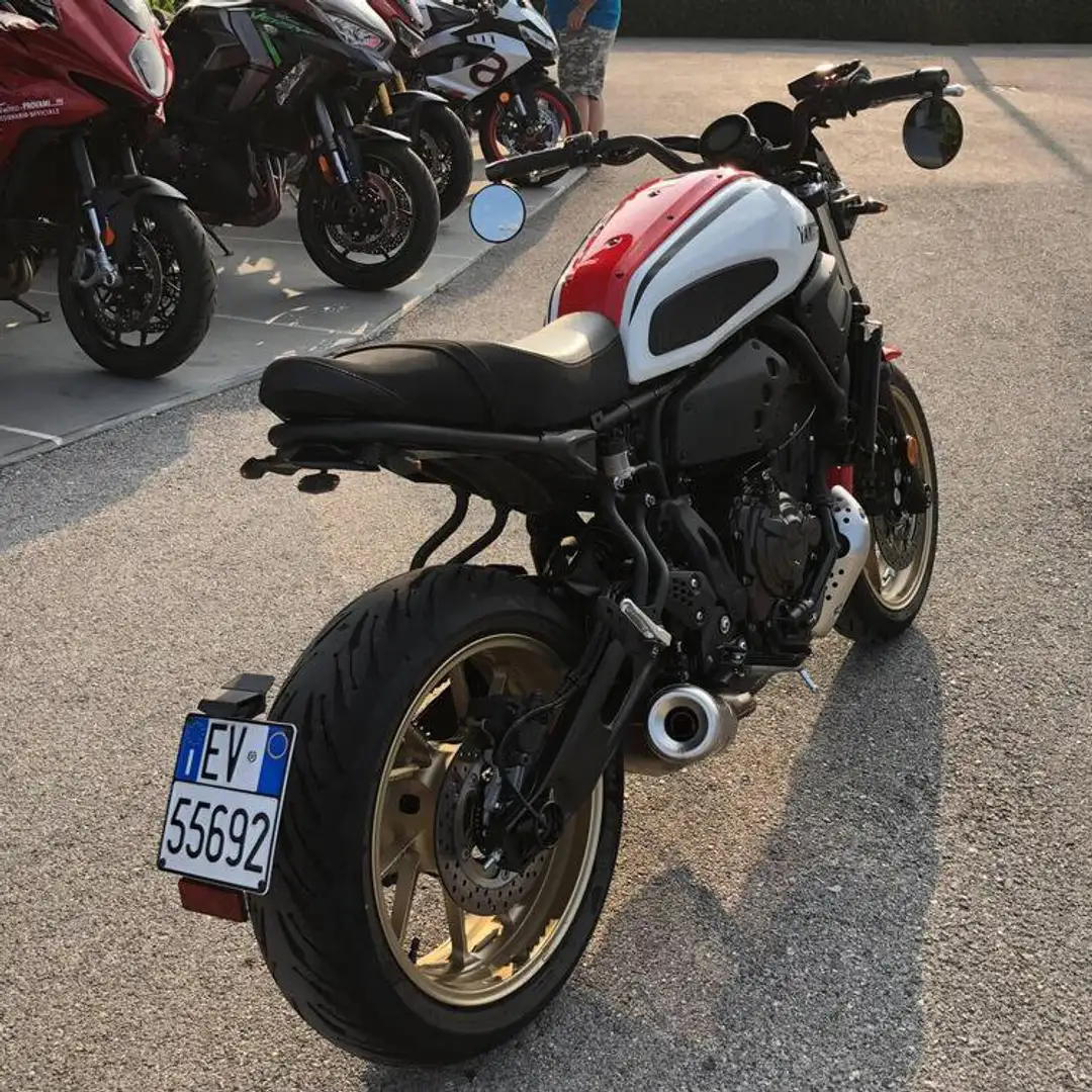 Yamaha XSR 700 - 2