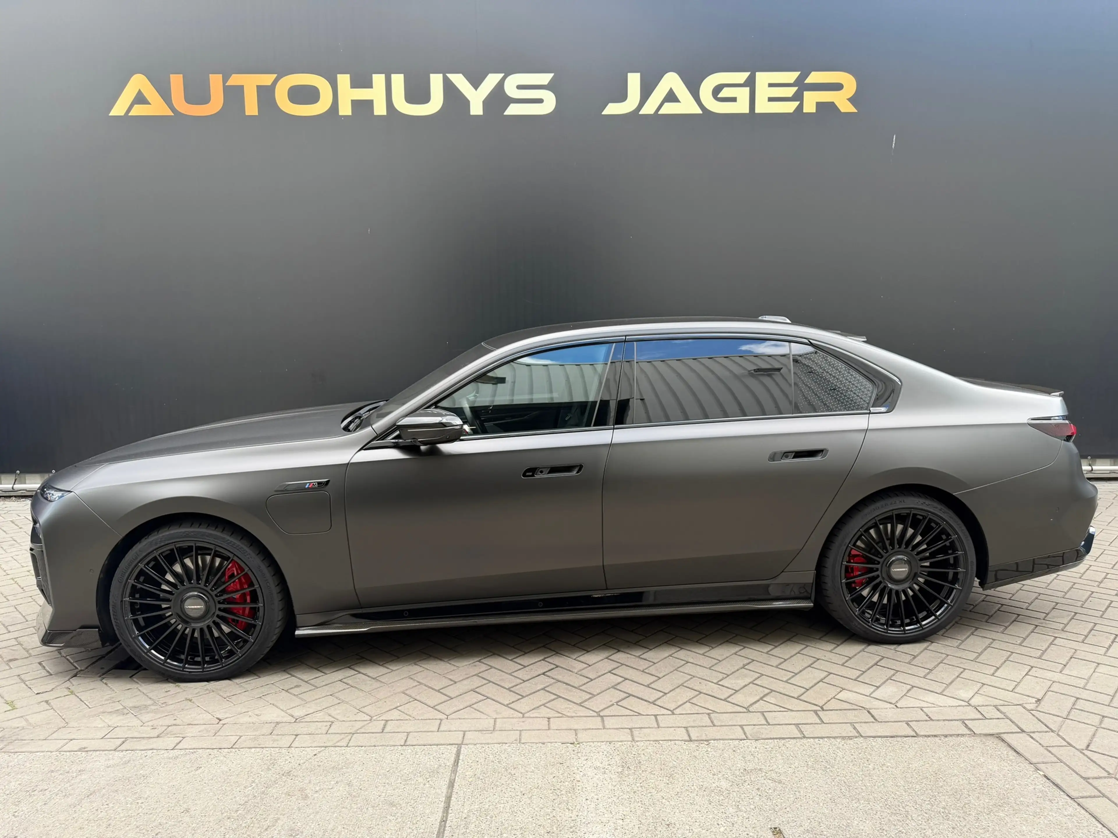 BMW 760 7-serie M760e xDrive Carbon M-Sport B&W Hud Vossen — photo 8