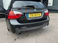 BMW 320 3-serie Touring 320i M-PAKKET/NWEAPK/VOLO-H/ALCANT Zwart - thumbnail 23