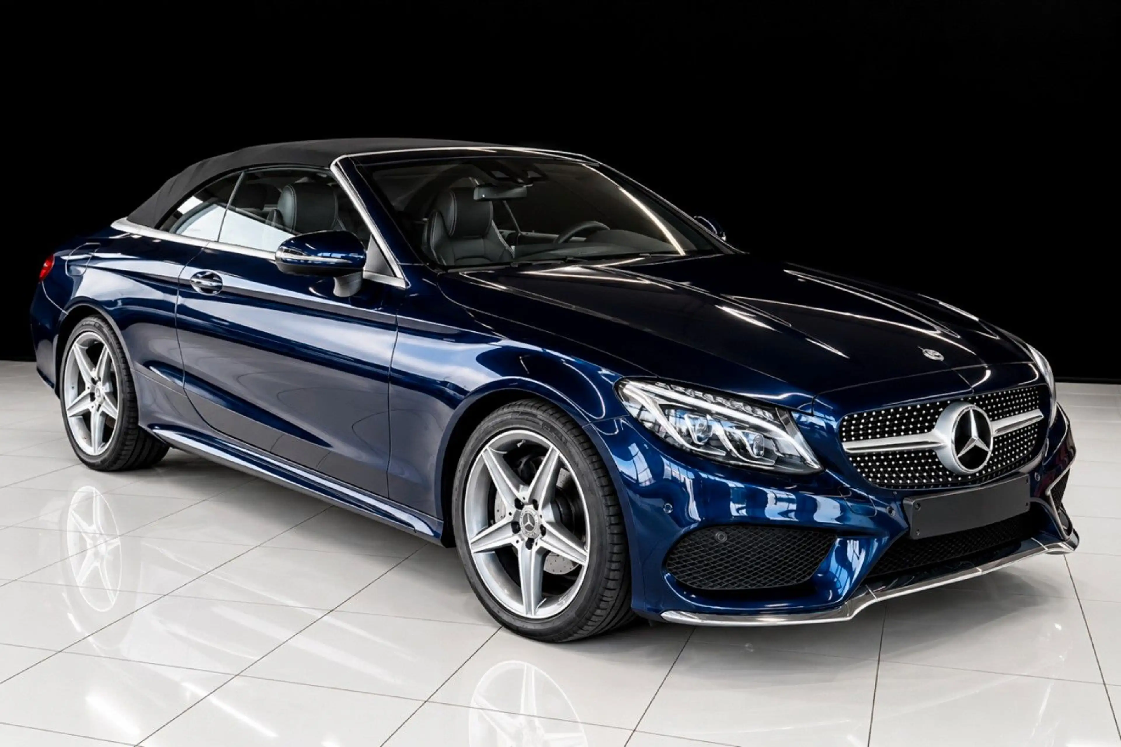 Mercedes-Benz C 200 Cabrio AMG Paket Klima Airscarf Neuwertig — photo 4