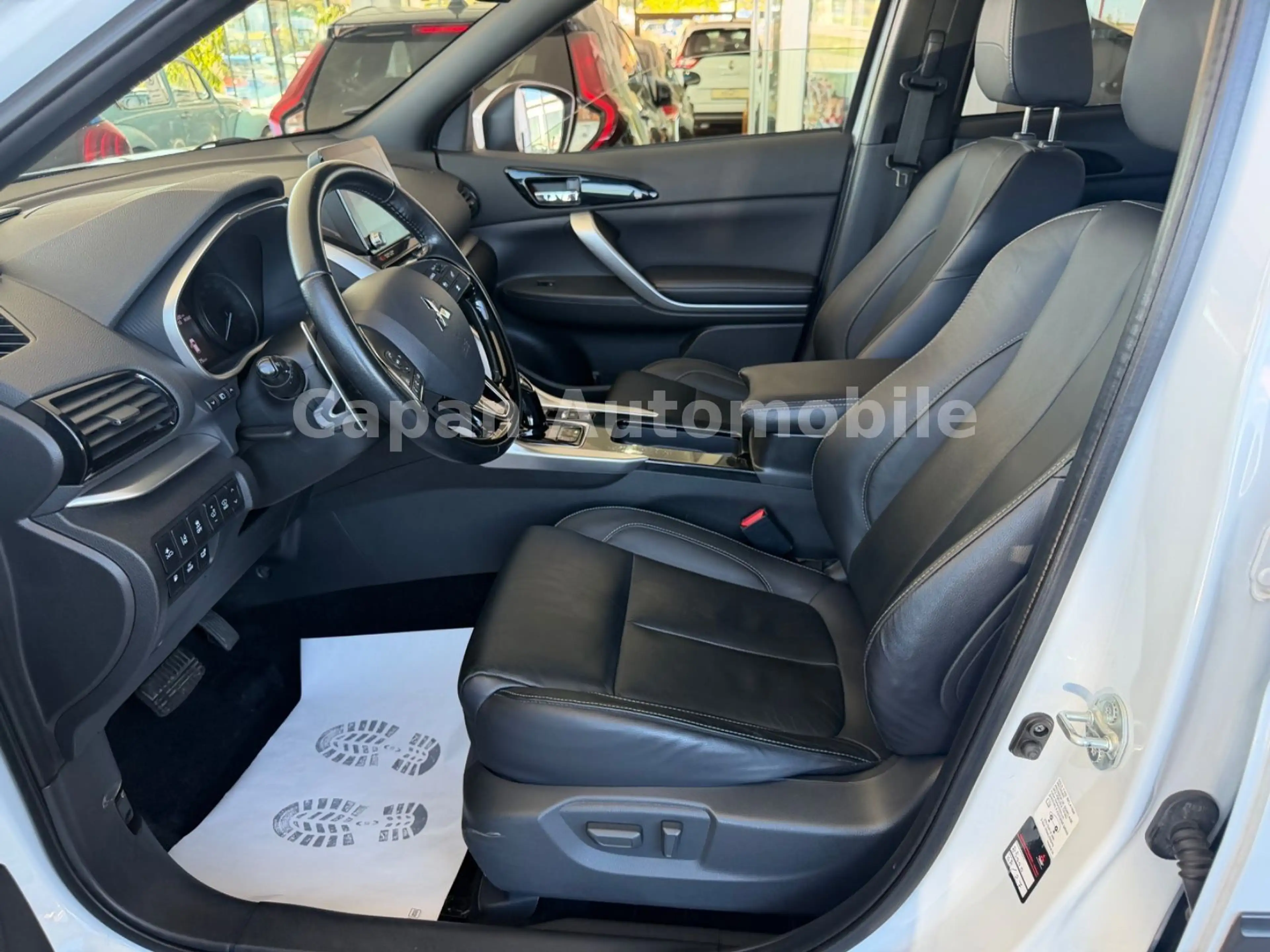 Mitsubishi Eclipse Cross Top Hybrid 4WD Scheckheft/360°/AHK — photo 11