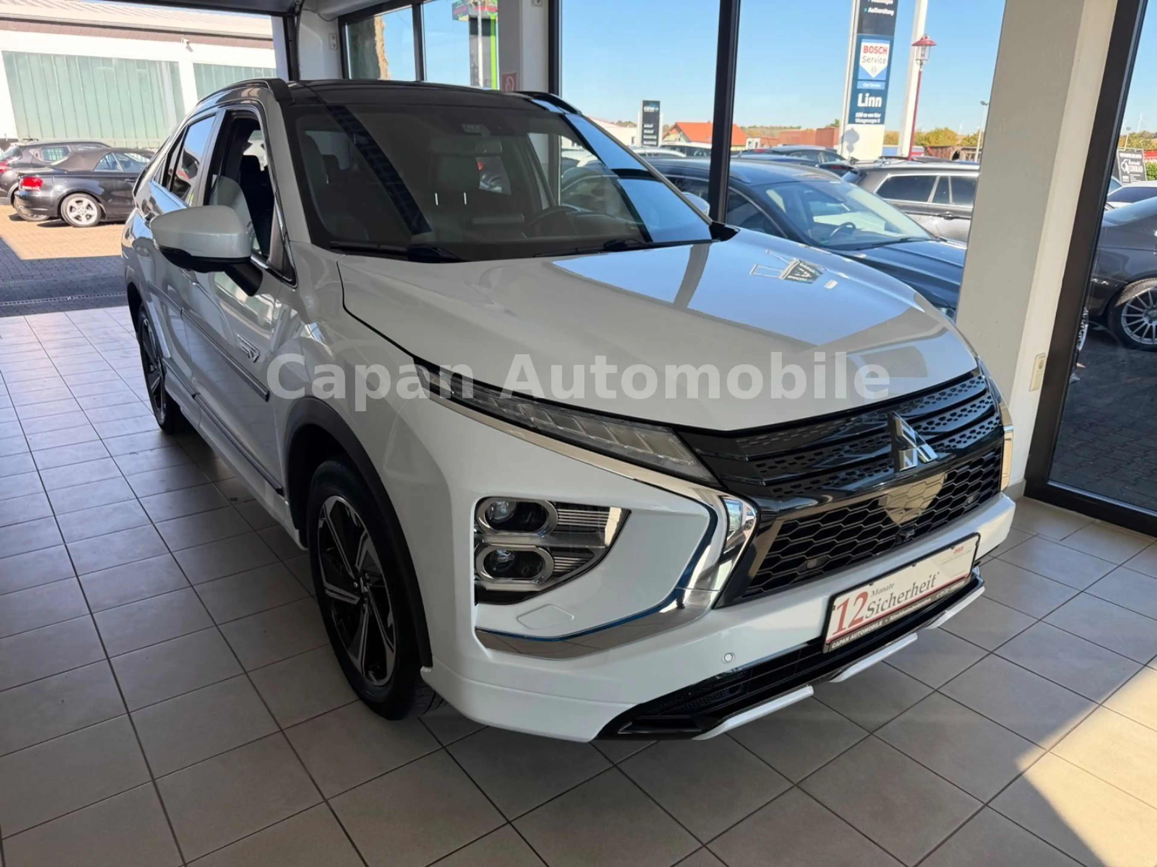 Mitsubishi Eclipse Cross Top Hybrid 4WD Scheckheft/360°/AHK