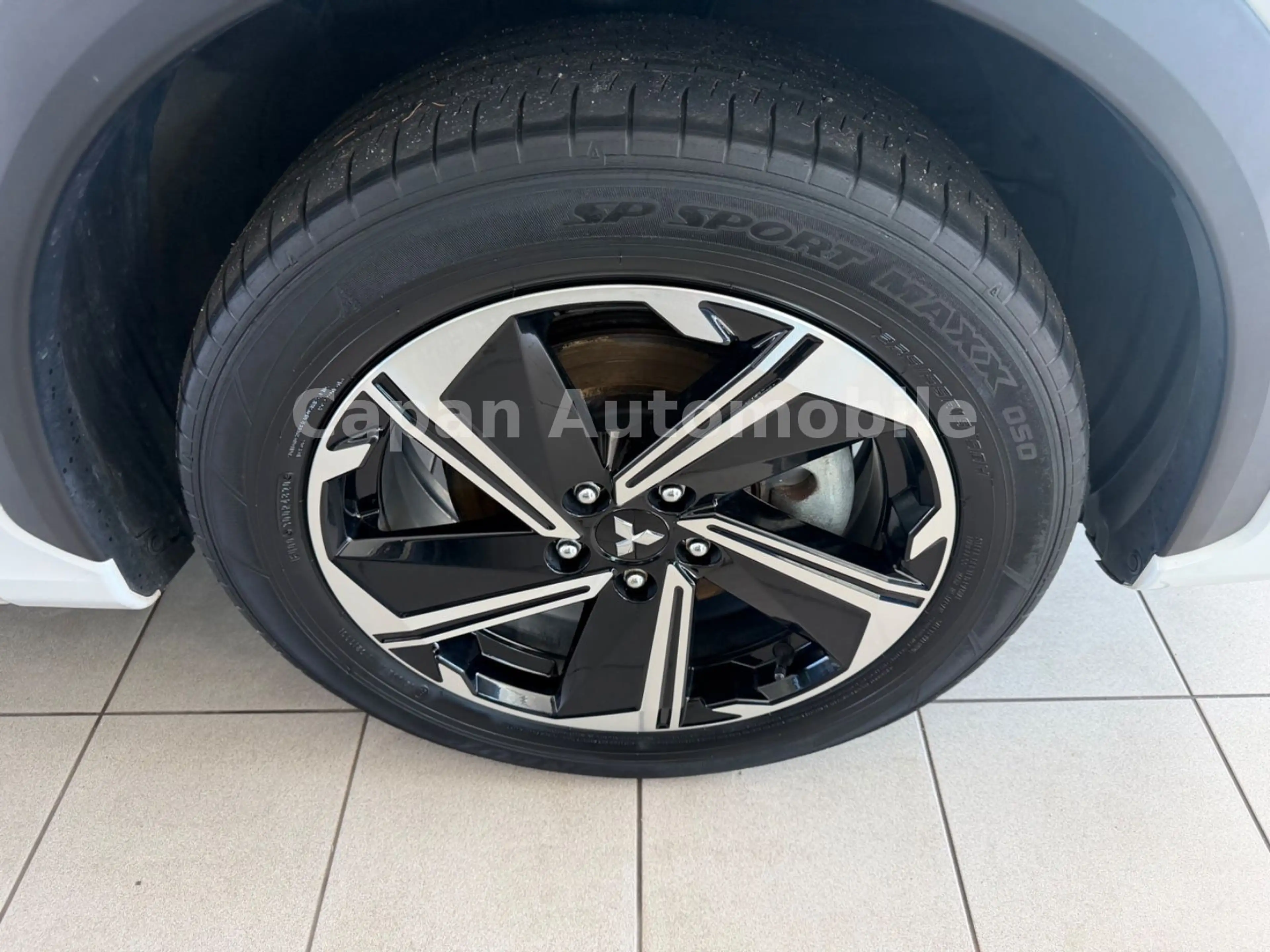 Mitsubishi Eclipse Cross Top Hybrid 4WD Scheckheft/360°/AHK — photo 10