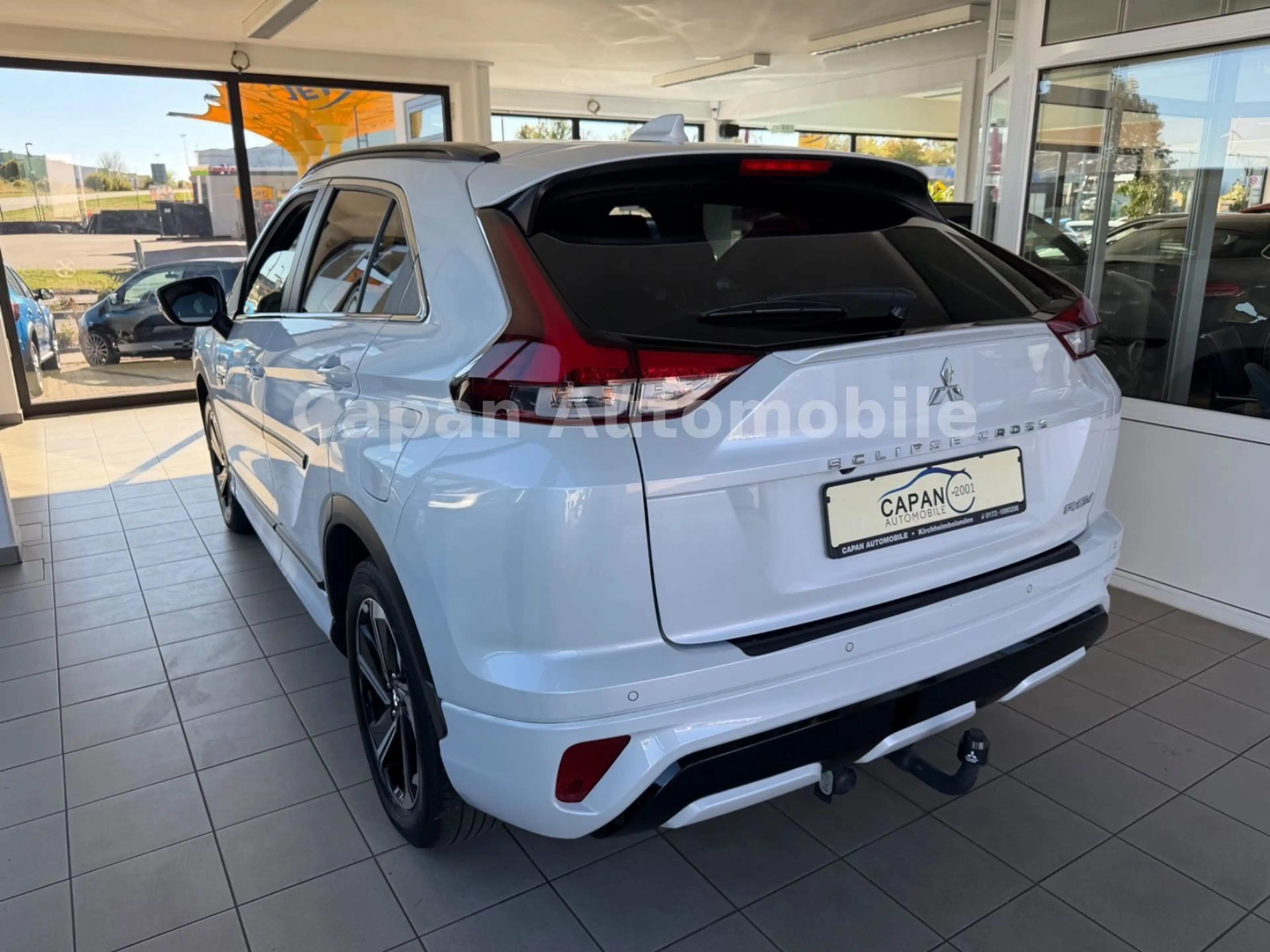 Mitsubishi Eclipse Cross Top Hybrid 4WD Scheckheft/360°/AHK — photo 5