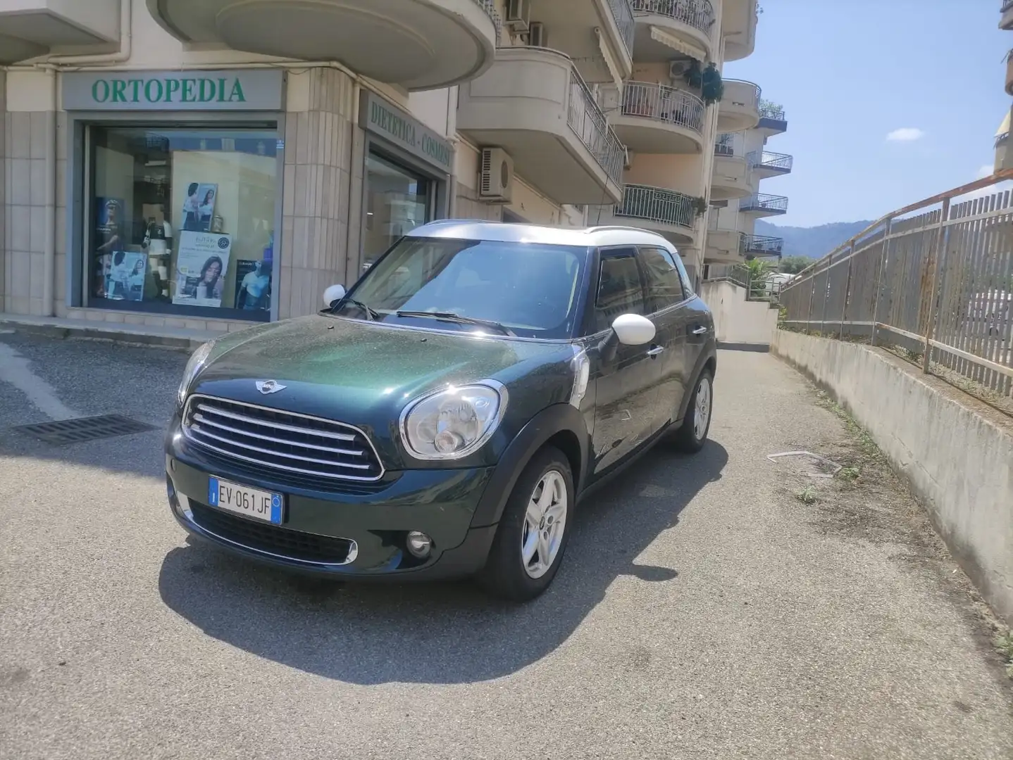 MINI Cooper D Countryman Mini Countryman 1.6 Cooper D all4 Verde - 1