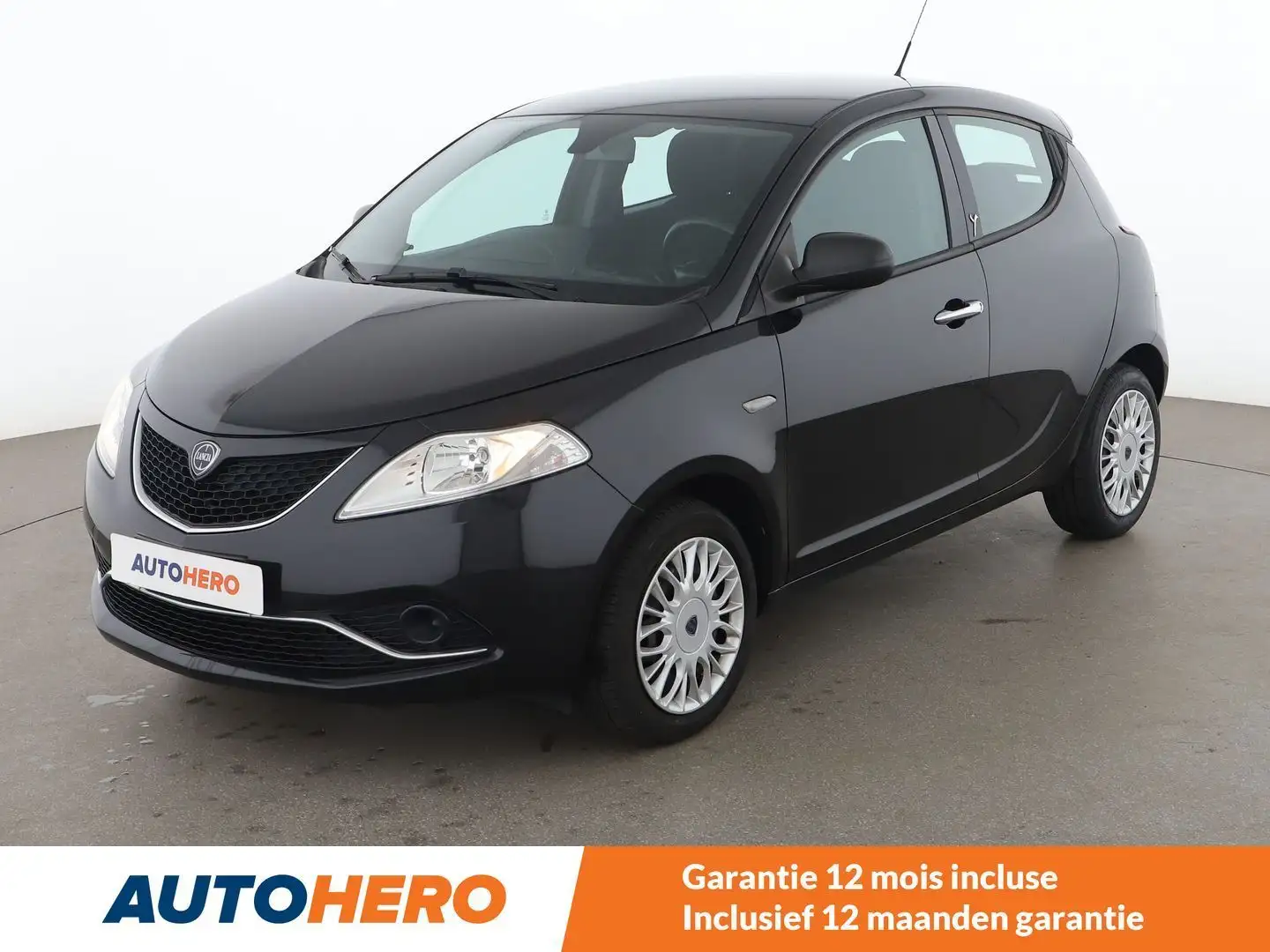 Lancia Ypsilon 1.2 Silver Noir - 1