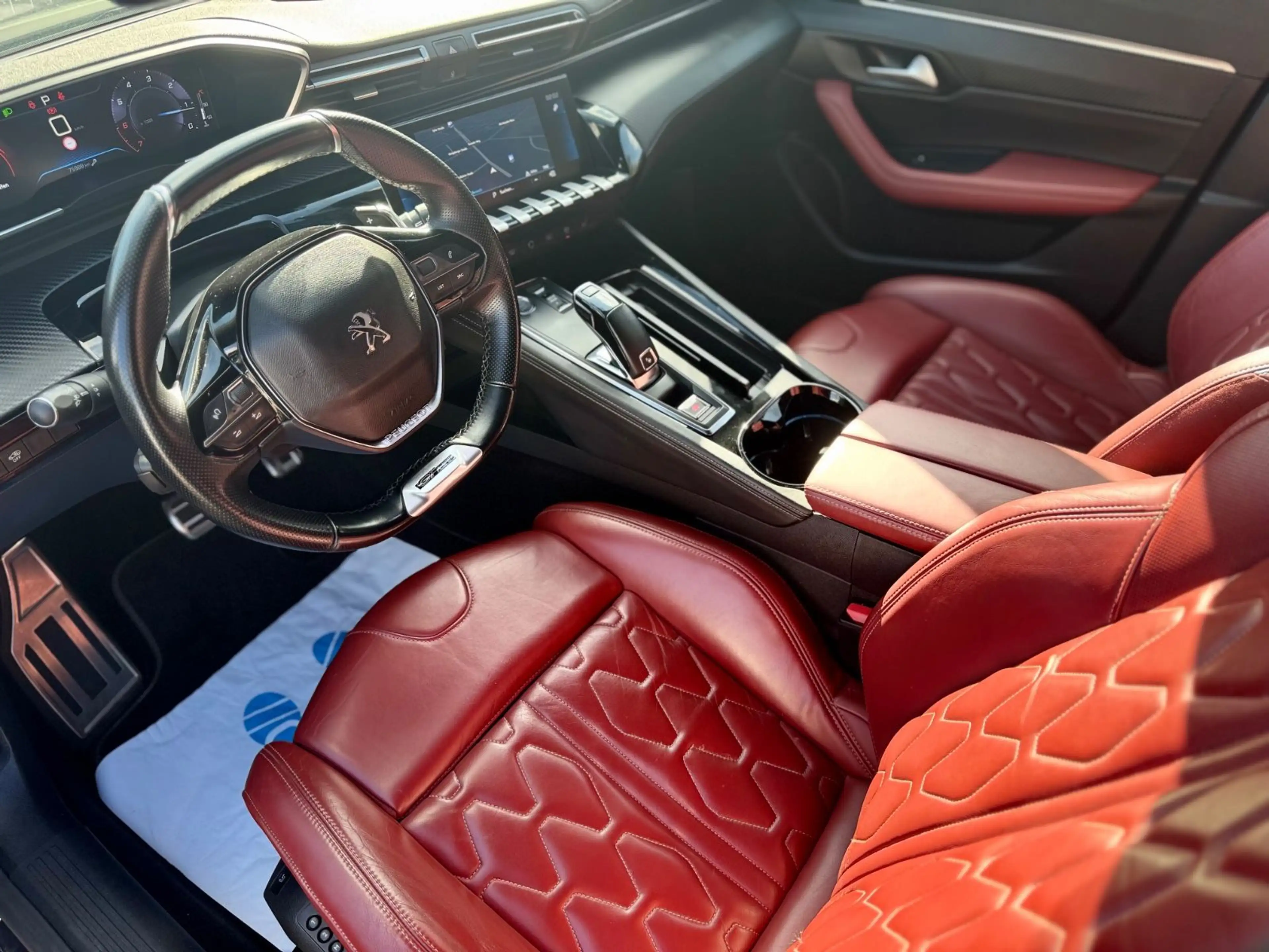 Peugeot 508 SW GT-Line Automatik Leder+RKam+LED+Navi — photo 9