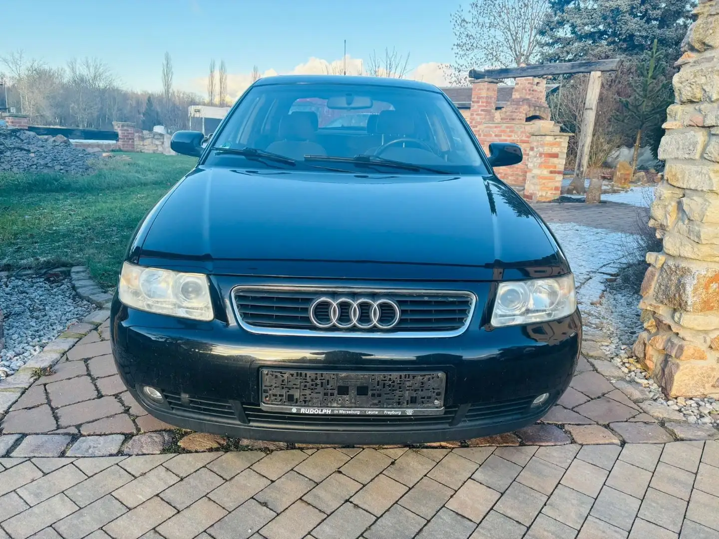 Audi A3 1.6 Automatik TÜV/AU 10/2026 Klimaautomatik Schwarz - 2