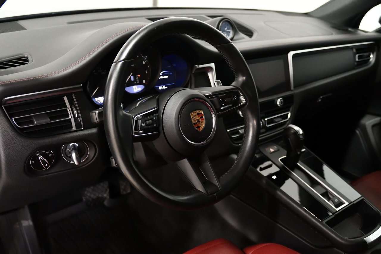 2023 Porsche Macan Premum + / Toit pano / Sieges sport / Carplay / Ve thumb 10