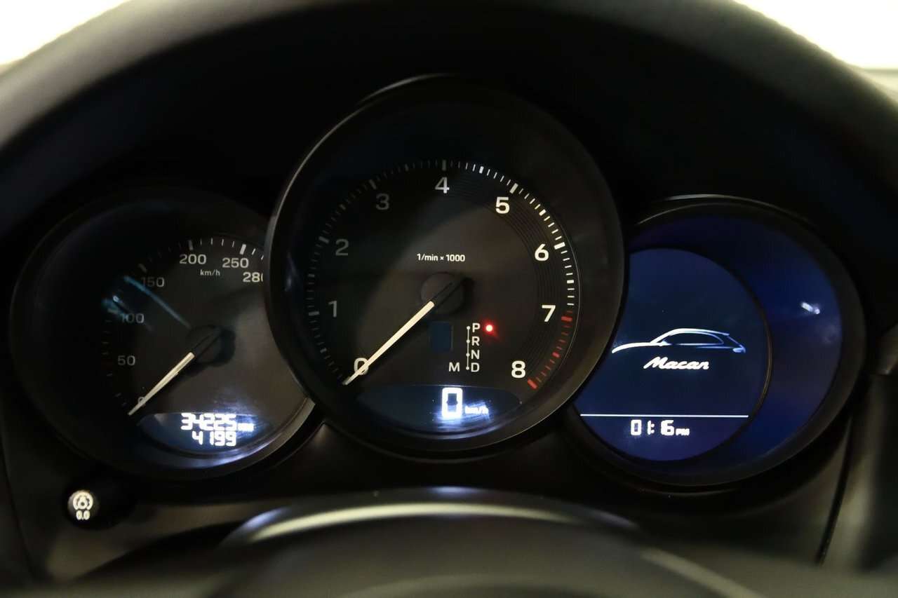 2023 Porsche Macan Premum + / Toit pano / Sieges sport / Carplay / Ve thumb 18
