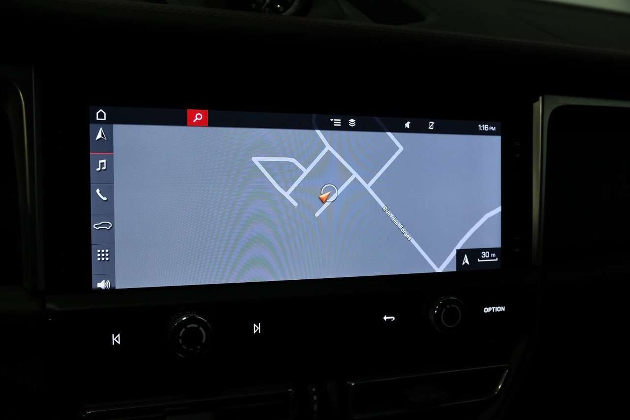 2023 Porsche Macan Premum + / Toit pano / Sieges sport / Carplay / Ve thumb 21