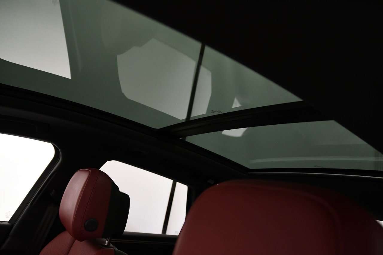 2023 Porsche Macan Premum + / Toit pano / Sieges sport / Carplay / Ve thumb 17