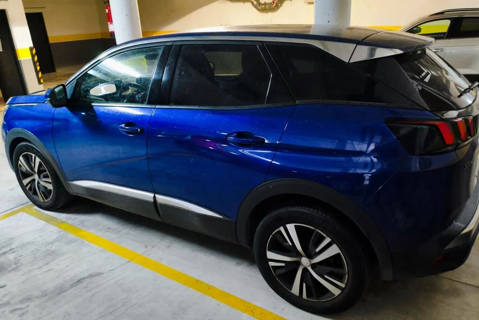 Peugeot 3008 1.2 S&S PureTech Allure 130 - 2