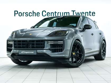 Porsche Cayenne Turbo E-Hybrid Coupé met GT-Pakket