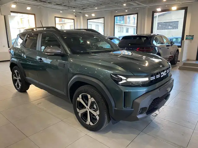 Dacia Duster view 3