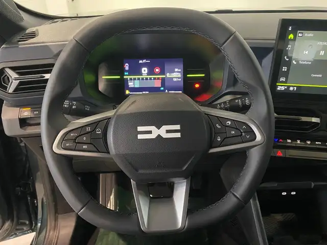 Dacia Duster view 14