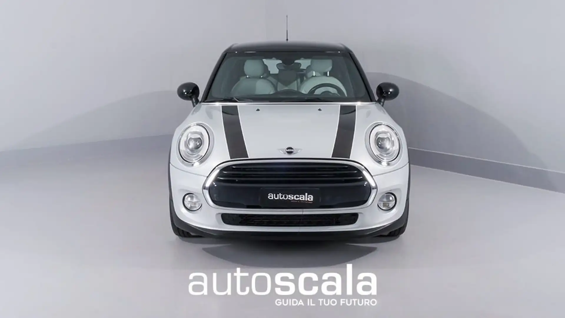 MINI Cooper 1.5 Cooper Hype Auto - 2