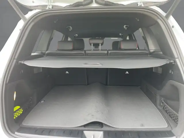 Mercedes-Benz GLB 200 d 4MATIC Österreich-Edition AMG Line Ansicht 6