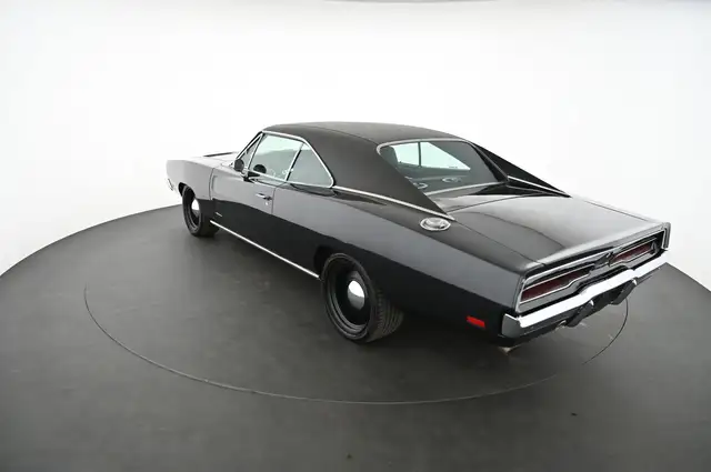 Dodge Charger view 9