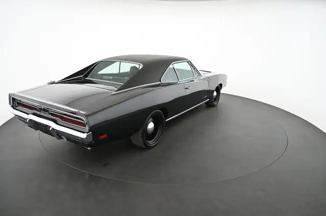 Dodge Charger view 2