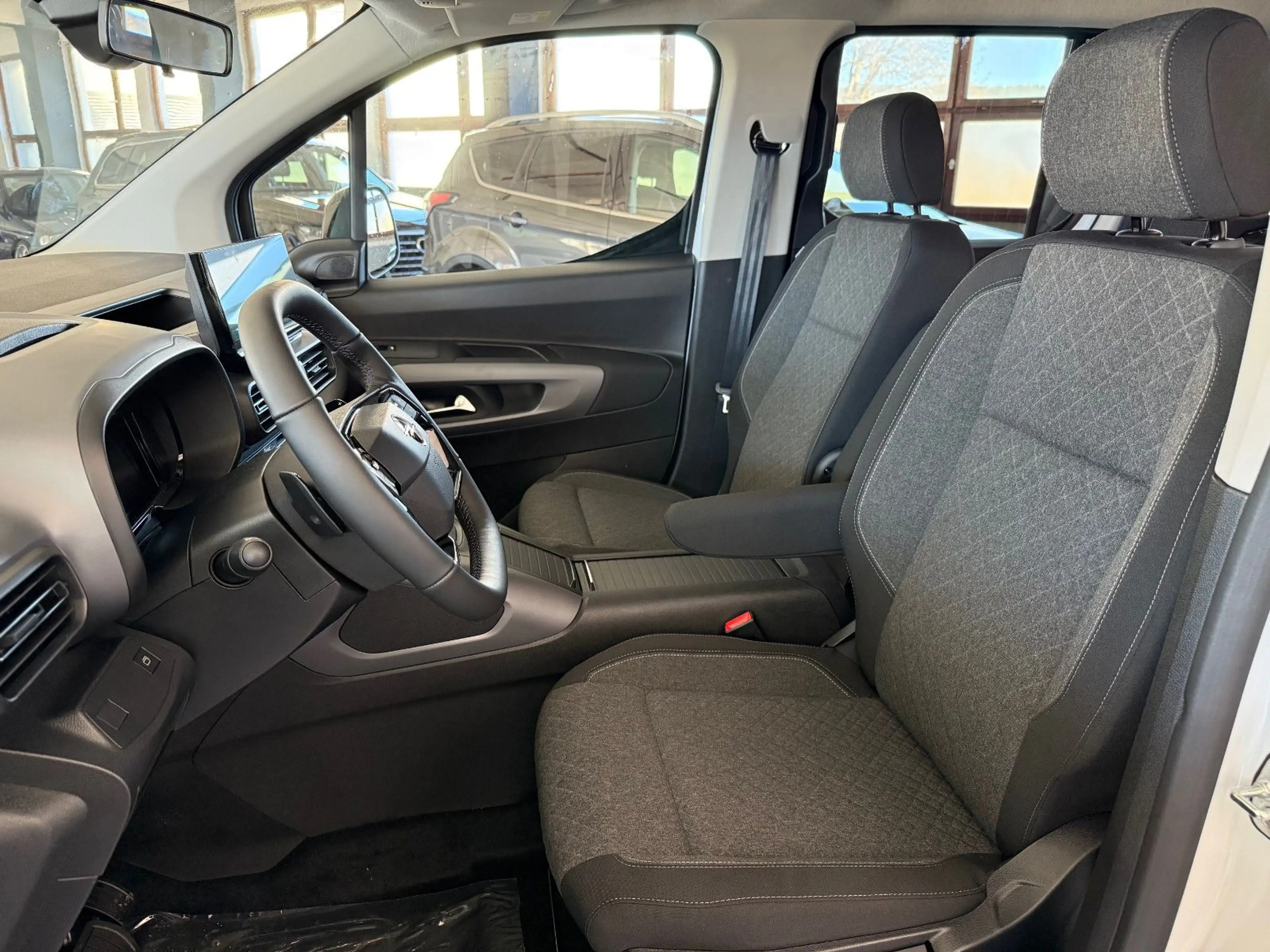 Opel Combo Life Elegance-L2H1-7Sitze,LED,SHZ,RFK,M1 — photo 9