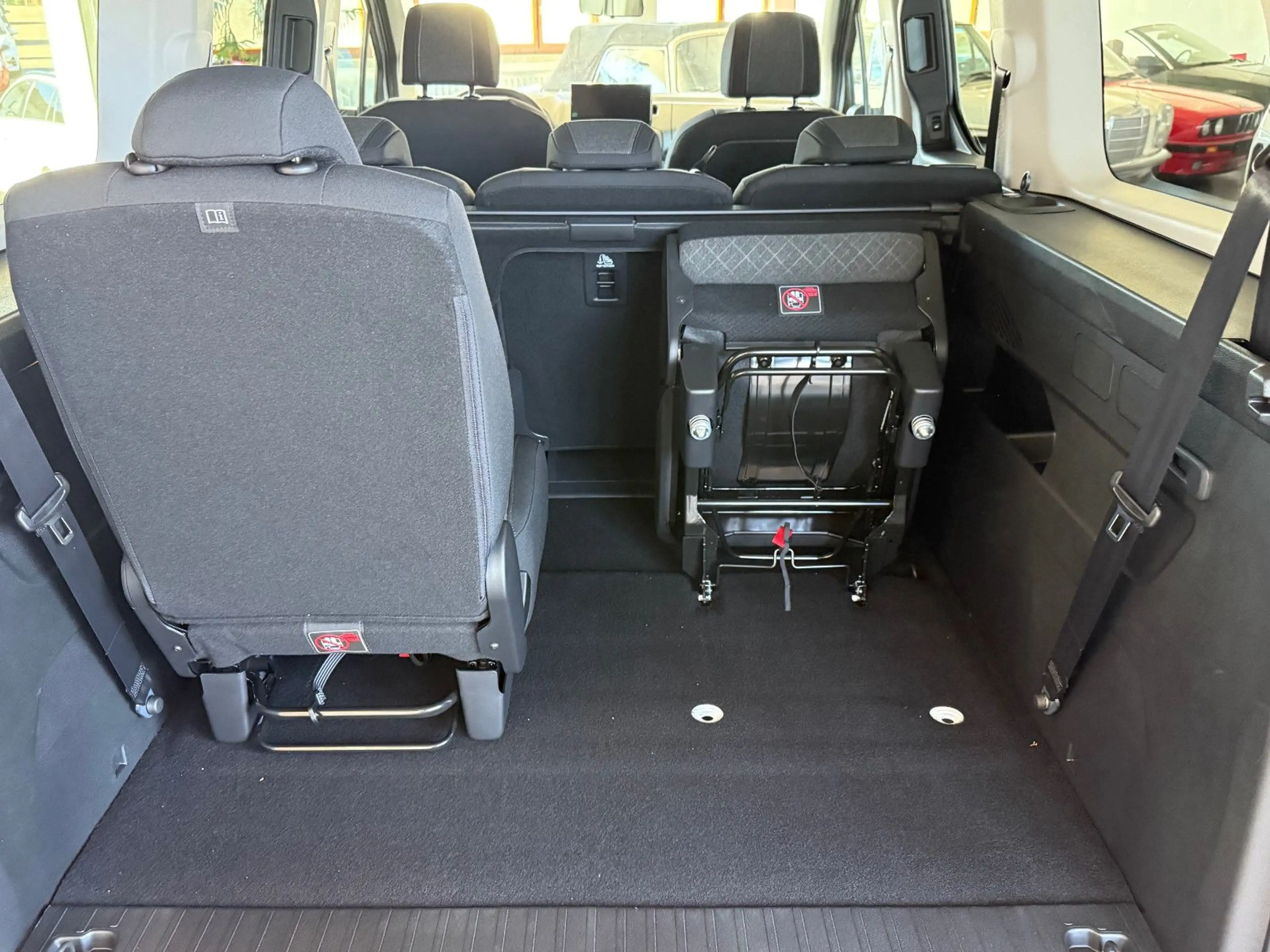 Opel Combo Life Elegance-L2H1-7Sitze,LED,SHZ,RFK,M1 — photo 6