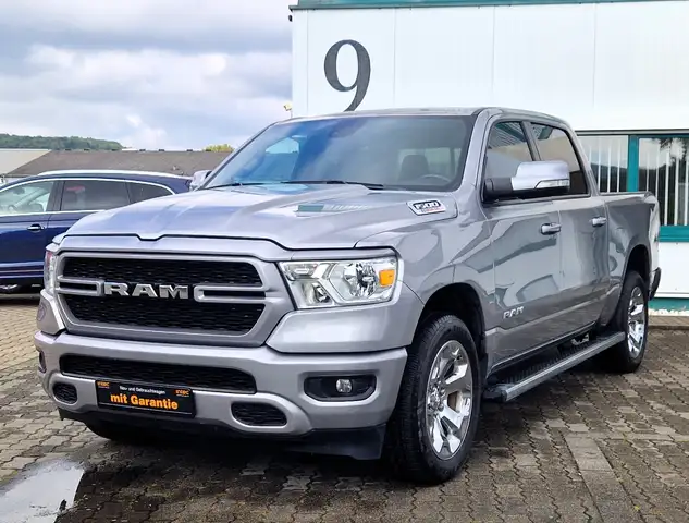 Dodge RAM 1500 3.0l Diesel Crew Cab Navi-App