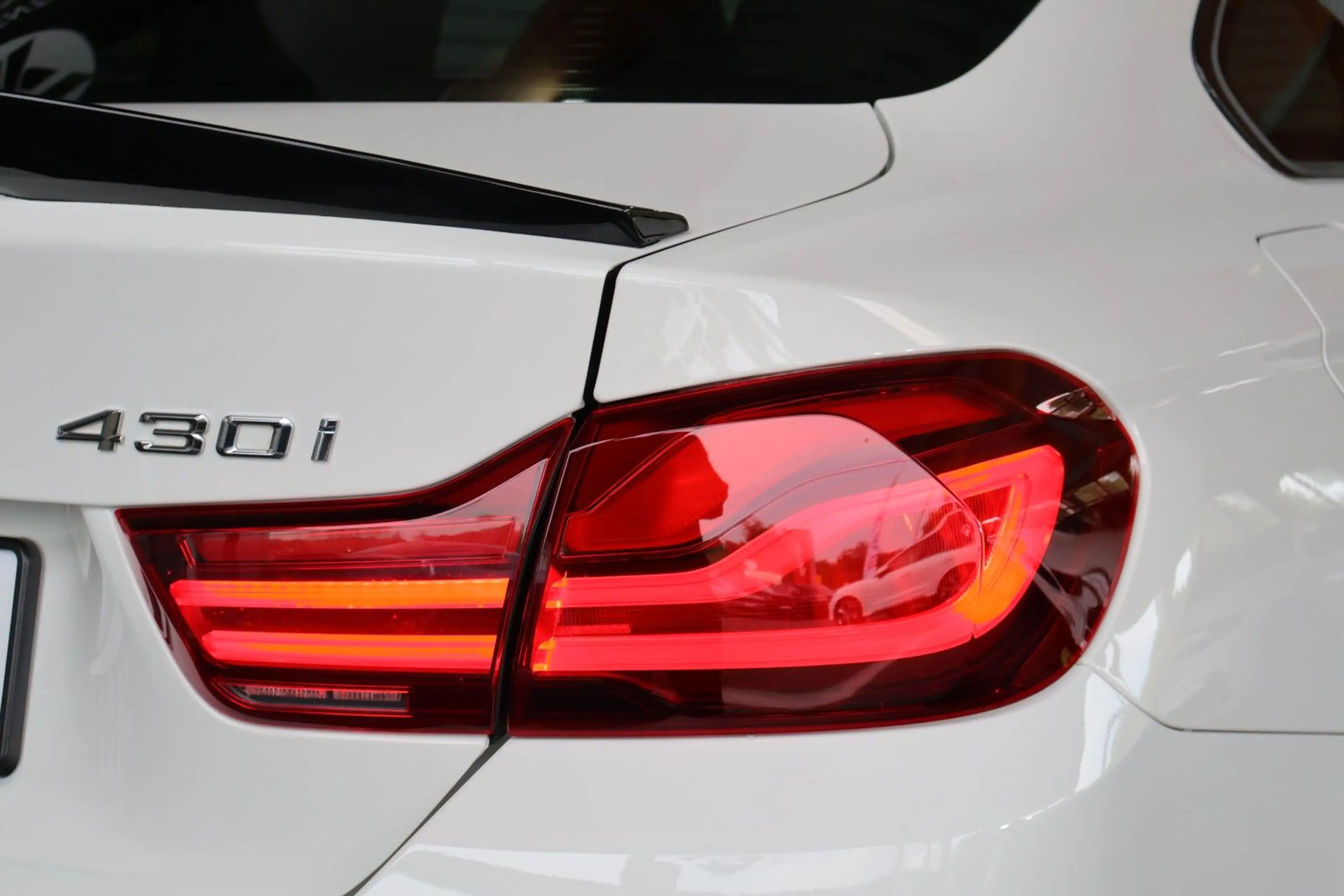 BMW 430 i Coupé M-PERFORMANCE/HIFI/CARPLAY/KAMERA/20" — photo 9