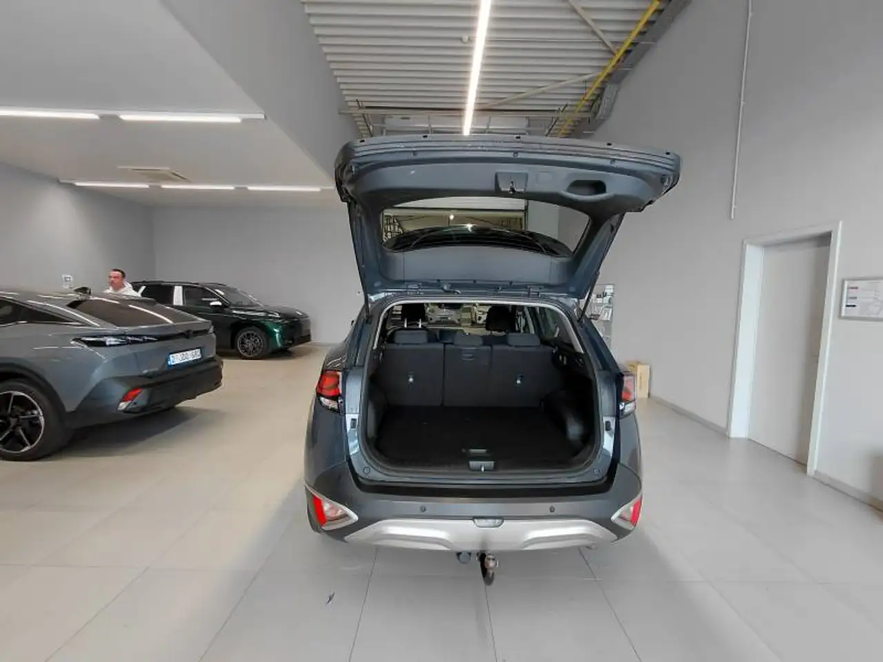 Kia Sportage 5 1.6 T-GDi 48V 6iMT Pace 9