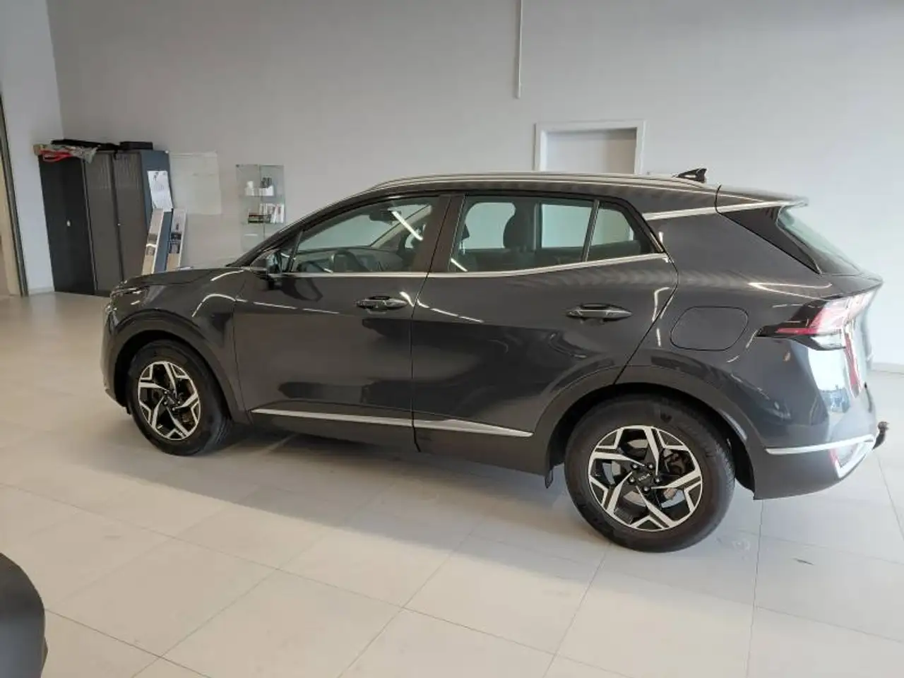 Kia Sportage 5 1.6 T-GDi 48V 6iMT Pace 2