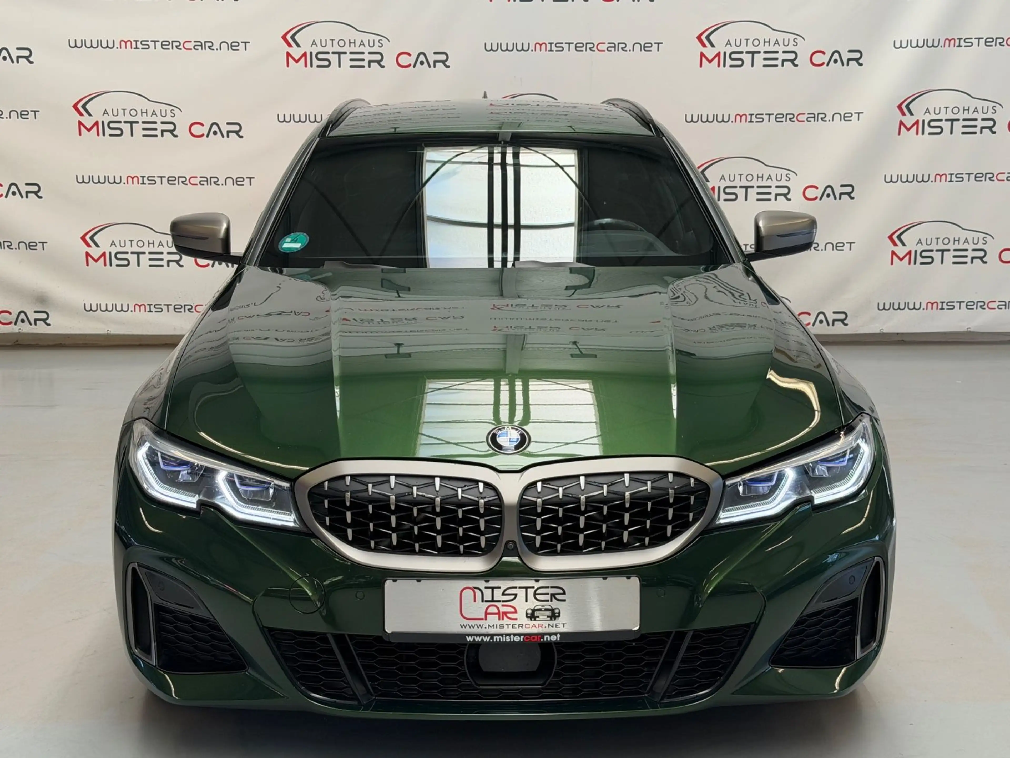 BMW 340 xDrive LASER/GESTIK/HUD/KEY/360/ACC/H&K/19 — photo 10