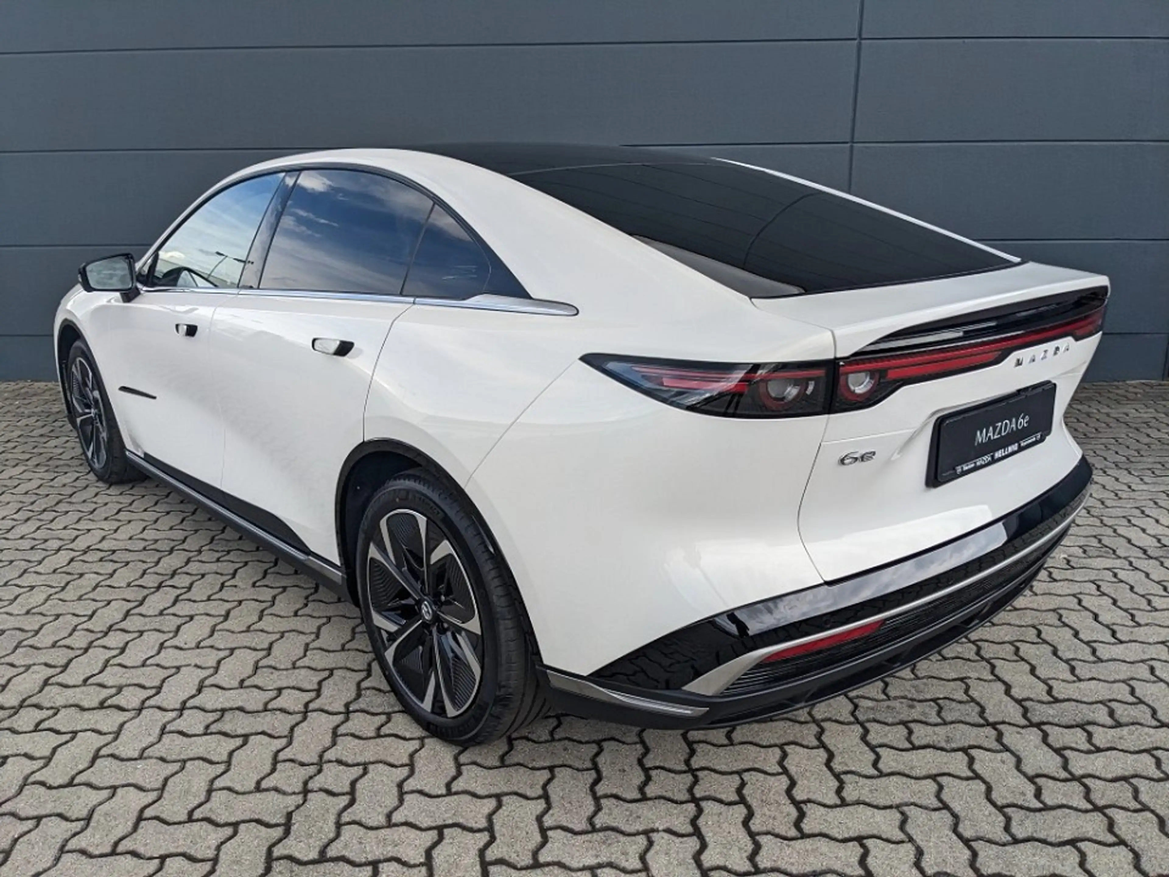 Mazda 6e EV (78kWh) Takumi 2027 Panoramadach NEU — photo 4