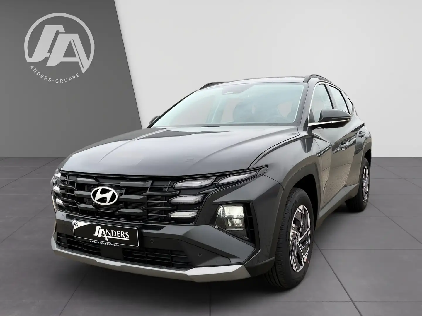 Hyundai TUCSON MY26 1.6 T-GDI Aut. Select + Gris - 2