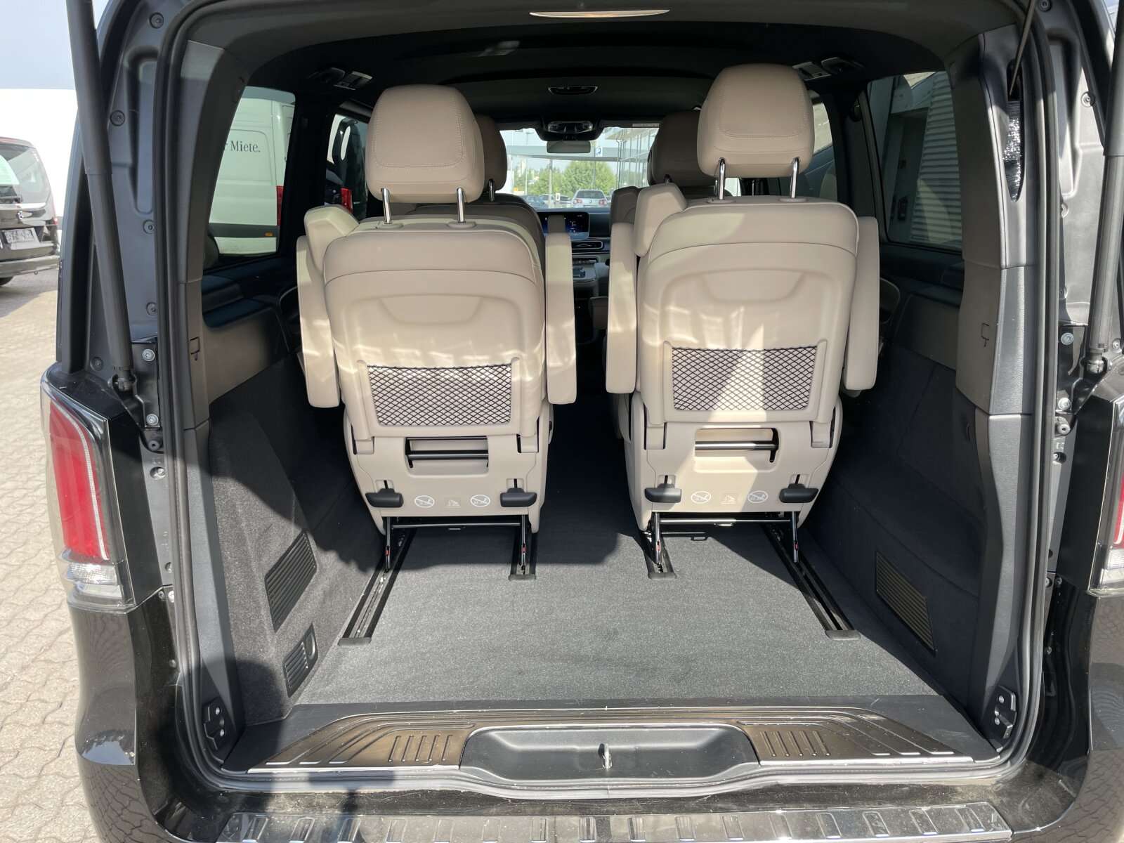 Mercedes-Benz V 250