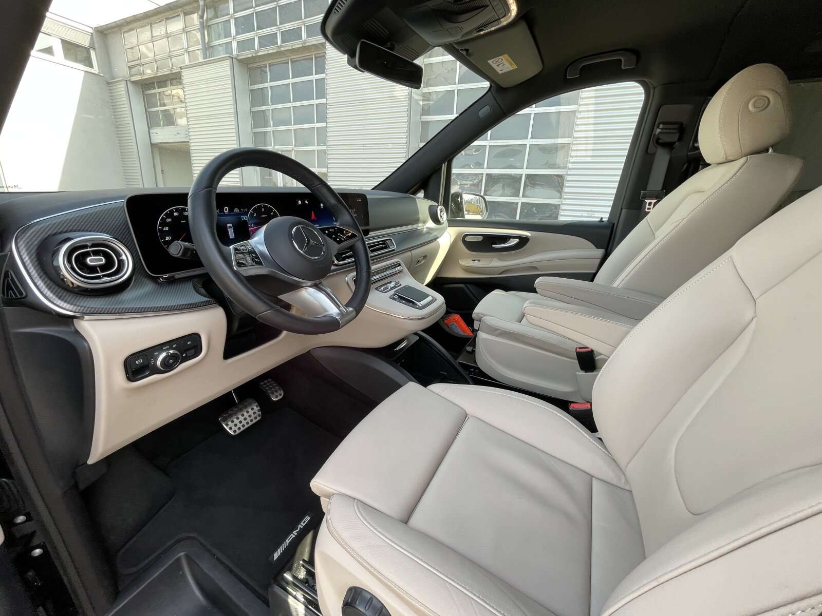 Mercedes-Benz V 250