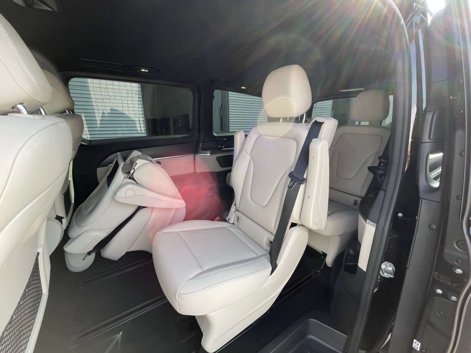 Mercedes-Benz V 250